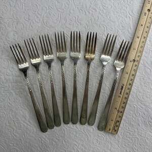 Vintage SL&GH Rogers A1+ Oneida Silverplate Fork 7 1/2” set of 8 Carnival *